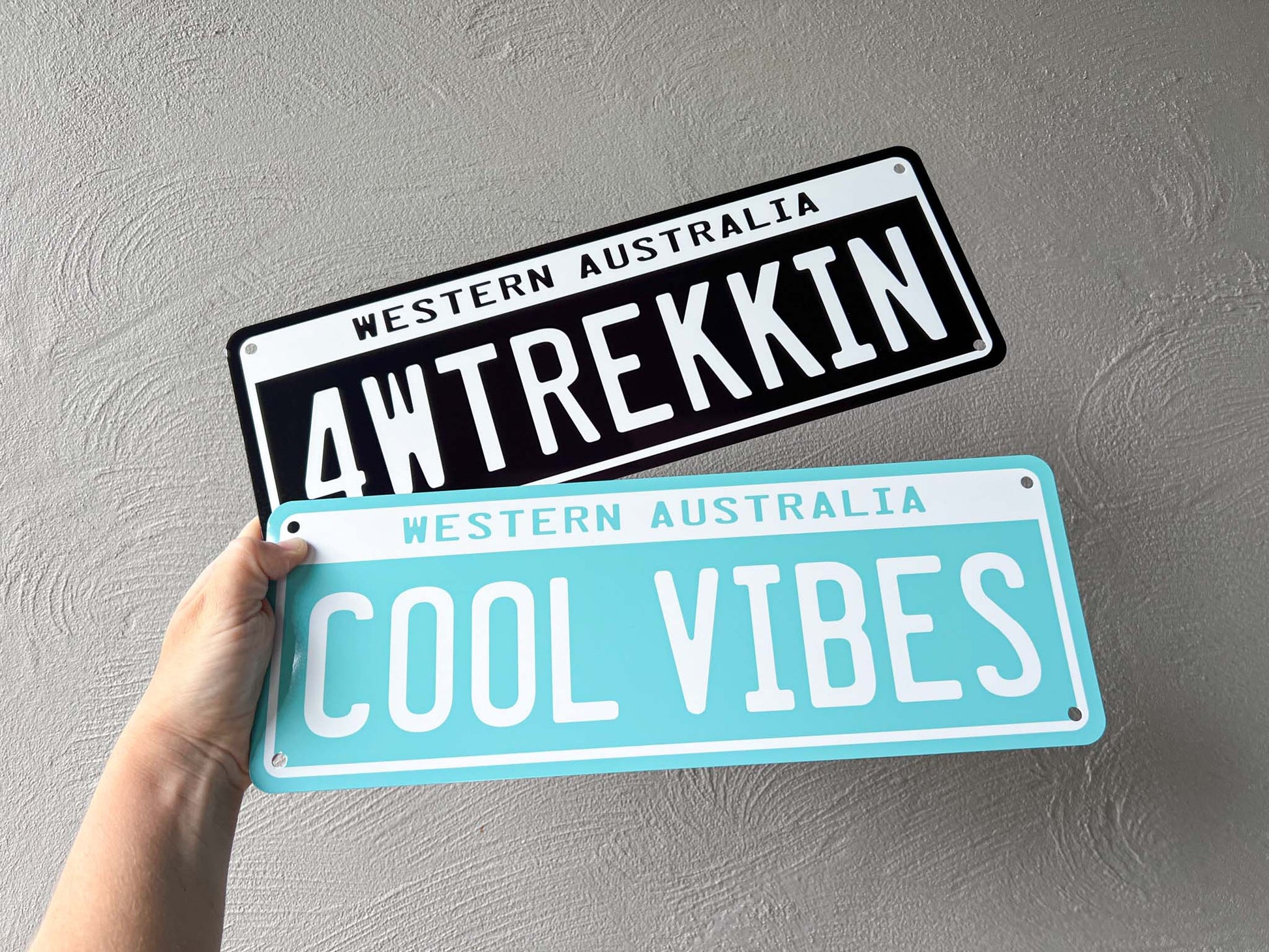 Two novelty plates with '4WTREKKIN' & 'COOL VIBES'.